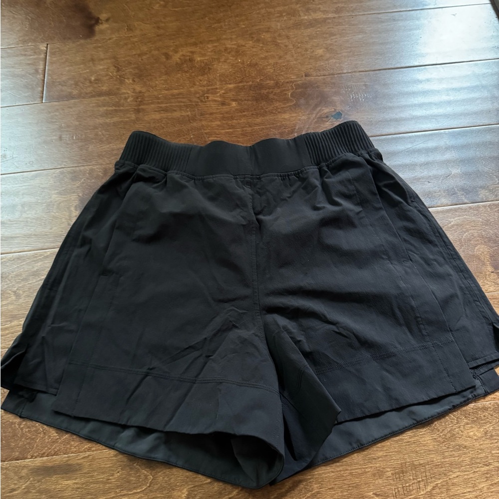 Lululemon Athletica Black Athletic Shorts High-Waisted Lightweight